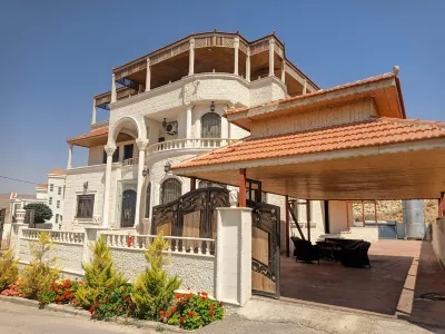 Relaxing Oasis Villa Hotels in 