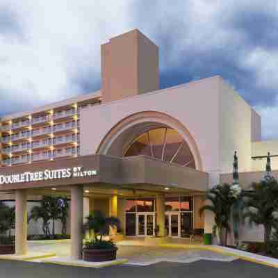 DoubleTree Suites by Hilton Melbourne Beach Oceanfront Hotel Exterior