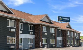 Boarders Inn & Suites by Cobblestone Hotels - Superior/Duluth