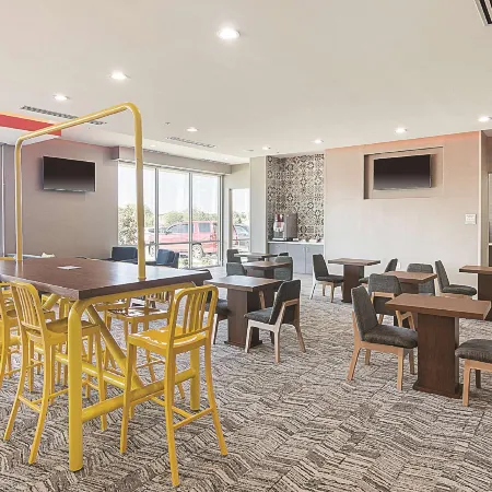 Four Points by Sheraton Plano