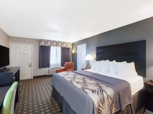 Days Inn by Wyndham Ennis