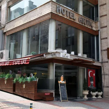 Artic Hotel