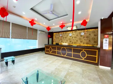 Hotel Admire Inn Ghaziabad by Aspl Отели рядом с достопримечательностью «Ghaziabad Haat»