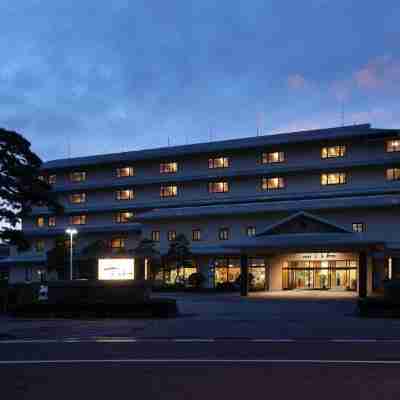 秋田温泉さとみ Hotel Exterior