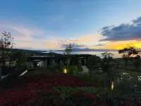 Yunshi Fuxian Lake Villa (Chenghua Line 4)
