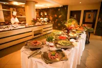 Laguna Beach Hotel & Spa - breakfast