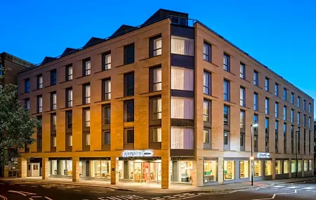 Hampton by Hilton Bath City
