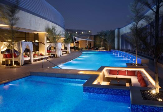 알라얀 호텔 도하 큐리오 컬렉션 바이 힐튼