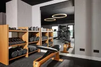 Adina Apartment Hotel Dusseldorf - Gym