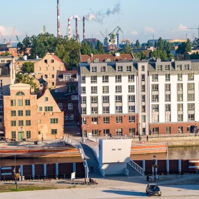 Chrobry Apartamenty Gdańsk Grodzka 10 Отели рядом с достопримечательностью «Королевская часовня»