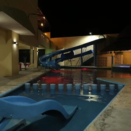 Hotel Miramar Inn