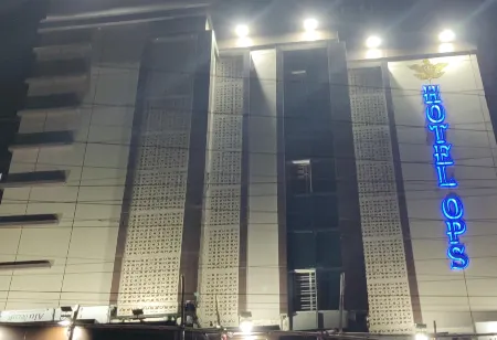 Hotel OPS Отели в г. Рагудбпер