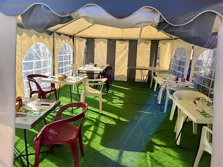 Auberge de l'Europe Отели в г. Сен-Кантен-Фаллавье