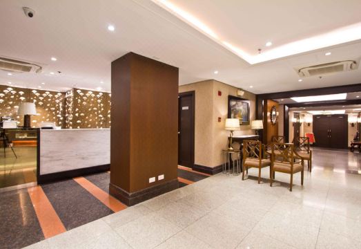 4. 마카티 크라운 ..