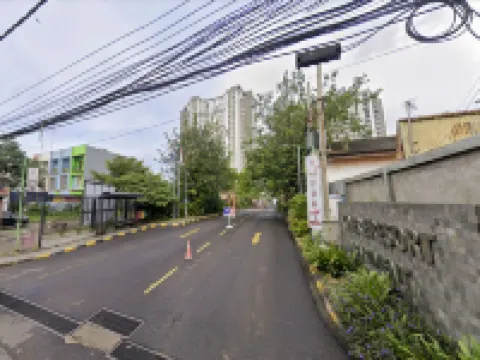 Cinere Resort by Gold Room Hotels in Depok