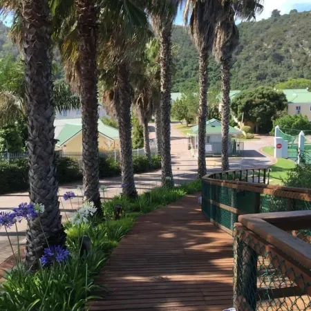 20 River Club Villas
