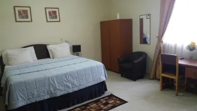 White Stone Lodge Hotels in Adjiringanor
