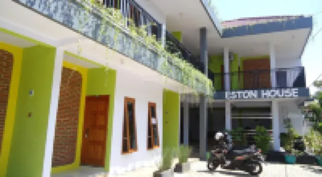 Eston House ( Guest House and Homestay ) Syariah Hotels in Sobo