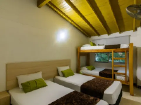 哥倫比亞Med飯店 佩德羅內爾戈麥斯博物館附近的飯店