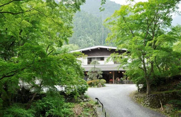 谷津川館