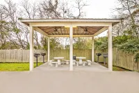 Crescent View Lodging 설파 호텔