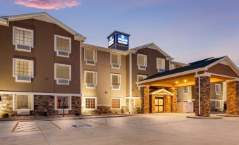 Cobblestone Inn & Suites - Holyoke