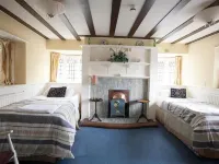 Barons Court Hotel Hotels in Wolverhampton
