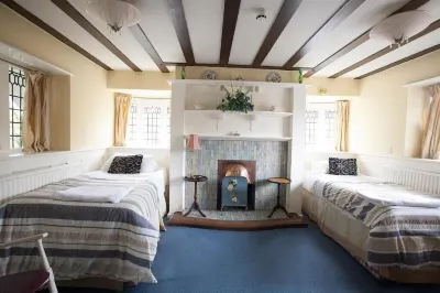 男爵庭院酒店 酒店