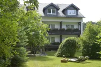 Landidyll Hotel Restaurant Birkenhof Hotels in Rheinböllen