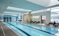 Loews Chicago Hotel - Pools