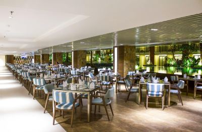 レストラン スイス ベルホテル チューバンの写真