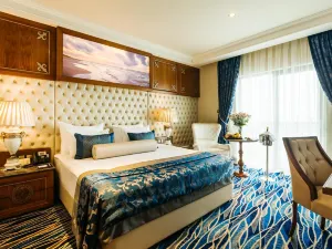 Lords Palace Hotel Spa Casino