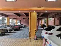 漢庭酒店（陸豐人民橋店） - 停車場