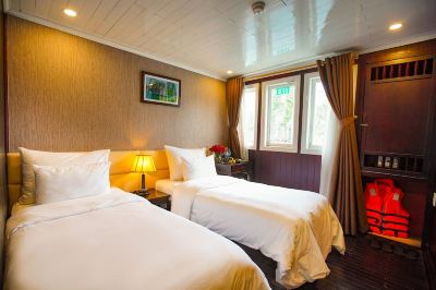 Premium Cabin, 2 Twin Beds, Ocean View