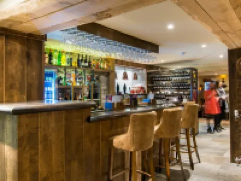 บาร์ลีย์ โมว์ โรงแรมในPendle District