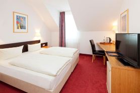 Hotel Garden Cottage Mit Kostenfreien Parkplätzen