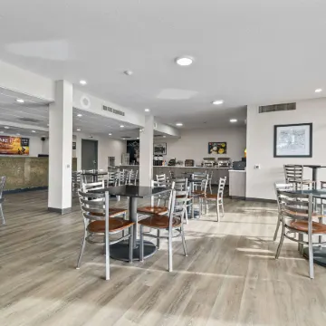 Red Lion Inn & Suites Deschutes River Bend