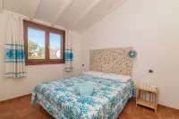 Celeste House with Pool - Happy Rentals