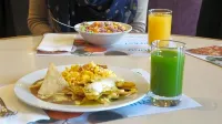 Holiday Inn Express CHIHUAHUA by IHG - breakfast