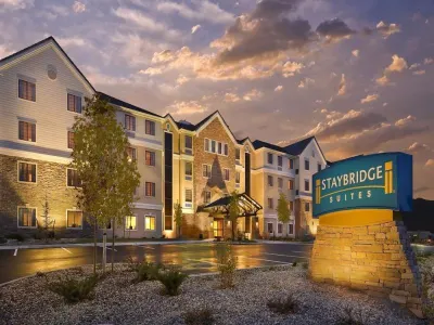 Staybridge Suites Schererville Hotels in Schererville