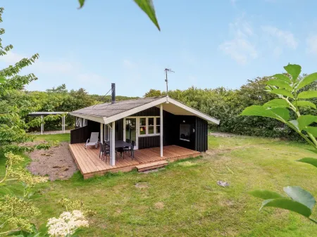 "Dali" - 400m to the Fjord Отели в г. Vestervig