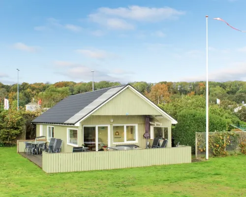 "Lilibeth" - 300m from the Sea Hotels in Frederikshavn