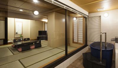 イーストセミ洋室 56to60 Sq M 禁煙 湯田温泉 ユウベルホテル松政の写真