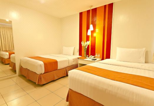 Escario Central Hotel - Housity