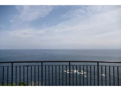 Lighthouse Kashinozaki 구시모토 초 호텔