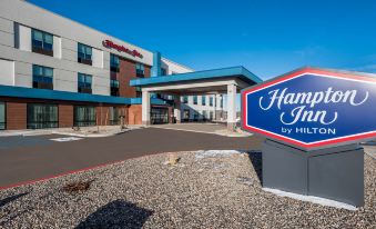 Hampton Inn by Hilton Williams