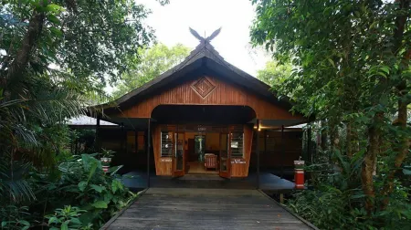 Rimba Orangutan Eco Lodge Отели в г. West Kotawaringin Regency