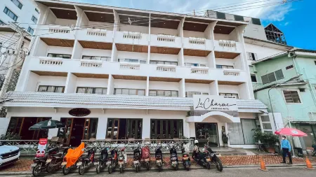 Le Charme Vientiane Hotel