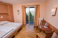 Jufa Hotel Fürstenfeld Hotels in Burgauberg-Neudauberg