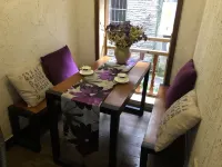 Xiaoxiongjia Youth Hostel - Inns